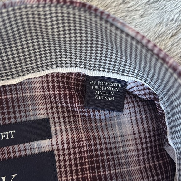 WRK Men's 4 Way Regular Fit Dress Shirt in Burgandy/Grey Plaid Size 15.5 NWT - Picture 5 of 9